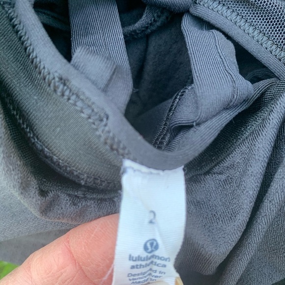 Lululemon Nouveau Limits Tank - Picture 6 of 8